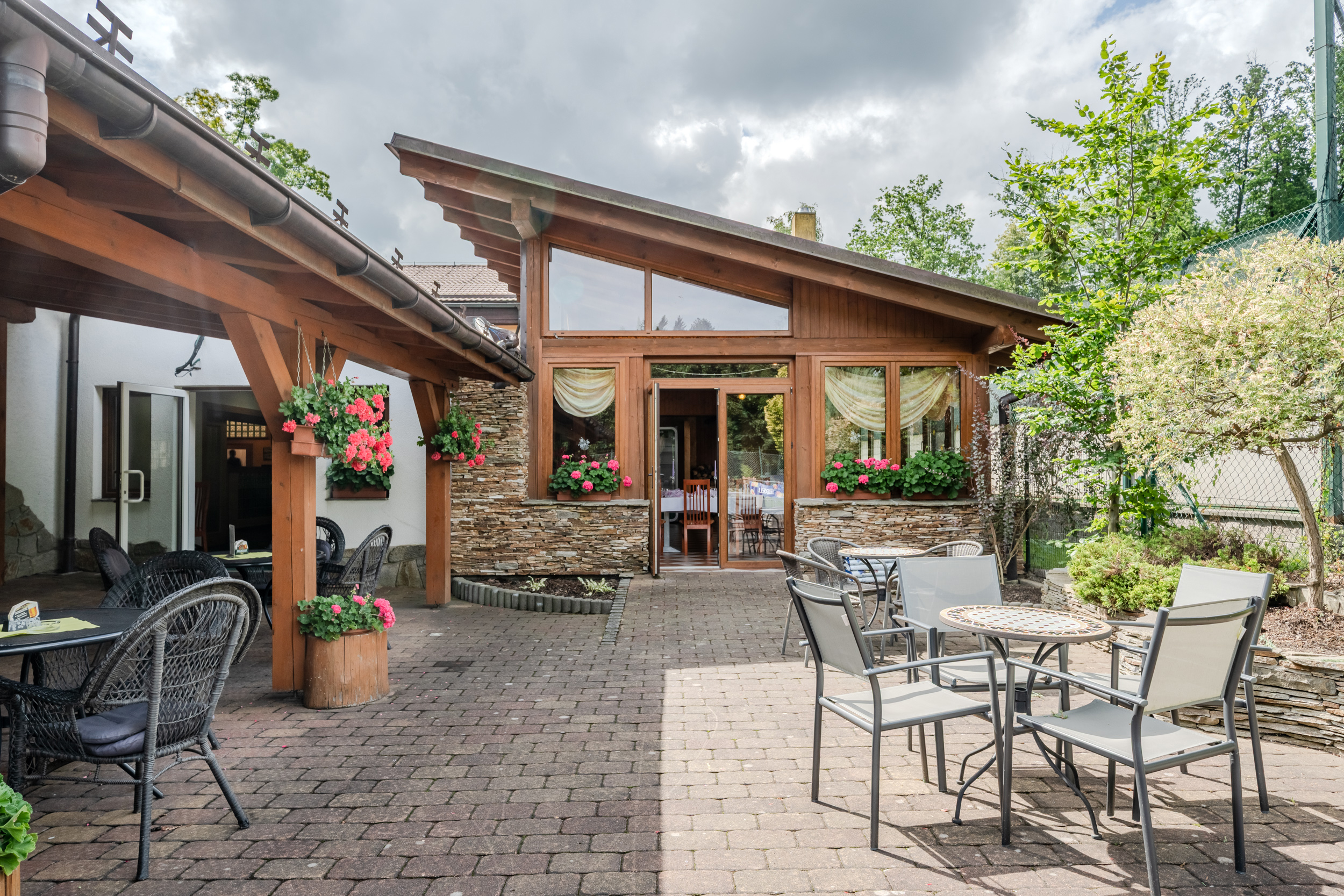 Prodej bowlingu s restaurací v Jablunkově